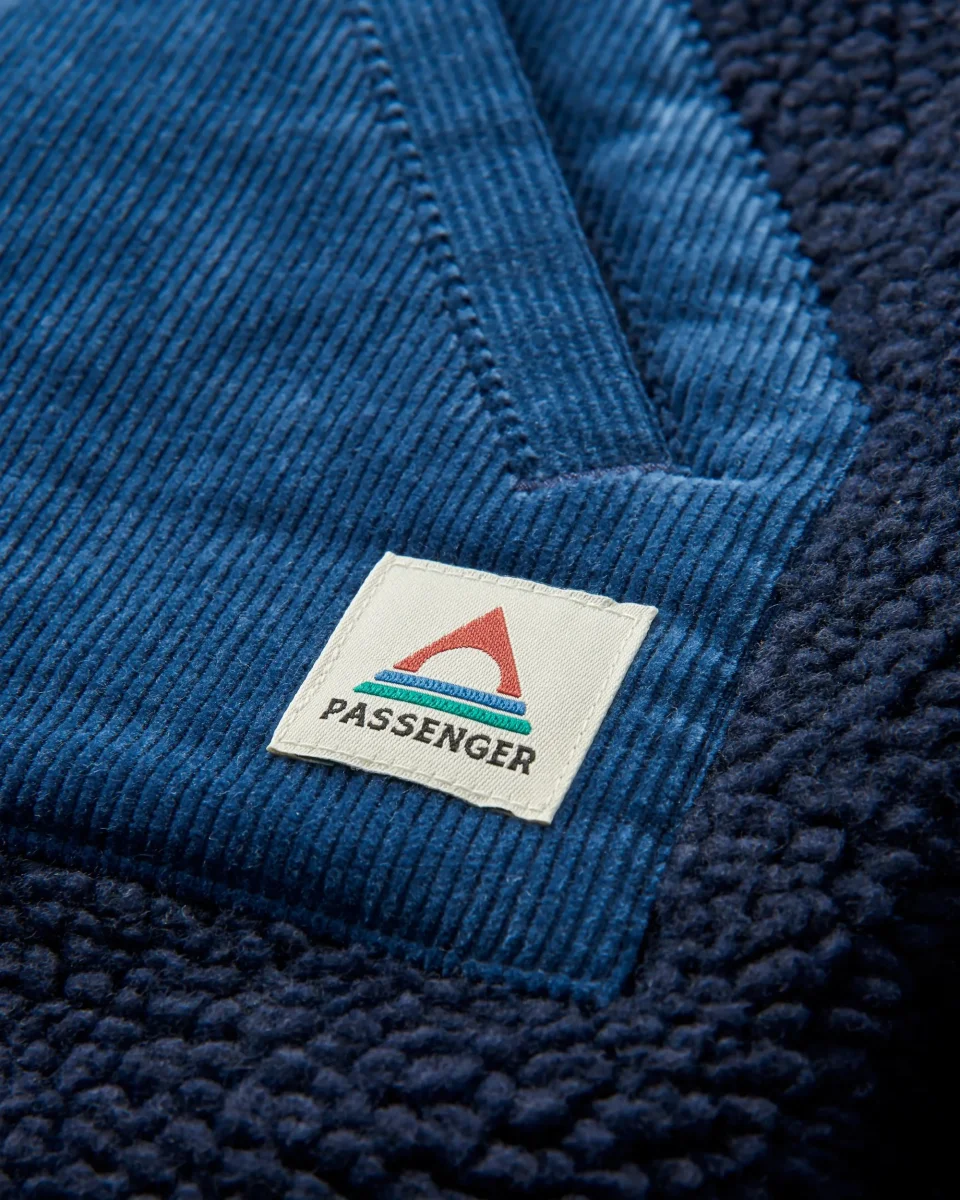 Polaire en Sherpa Doublée de Coton Recyclé Clover - Bleu Marine Foncé – Image 7