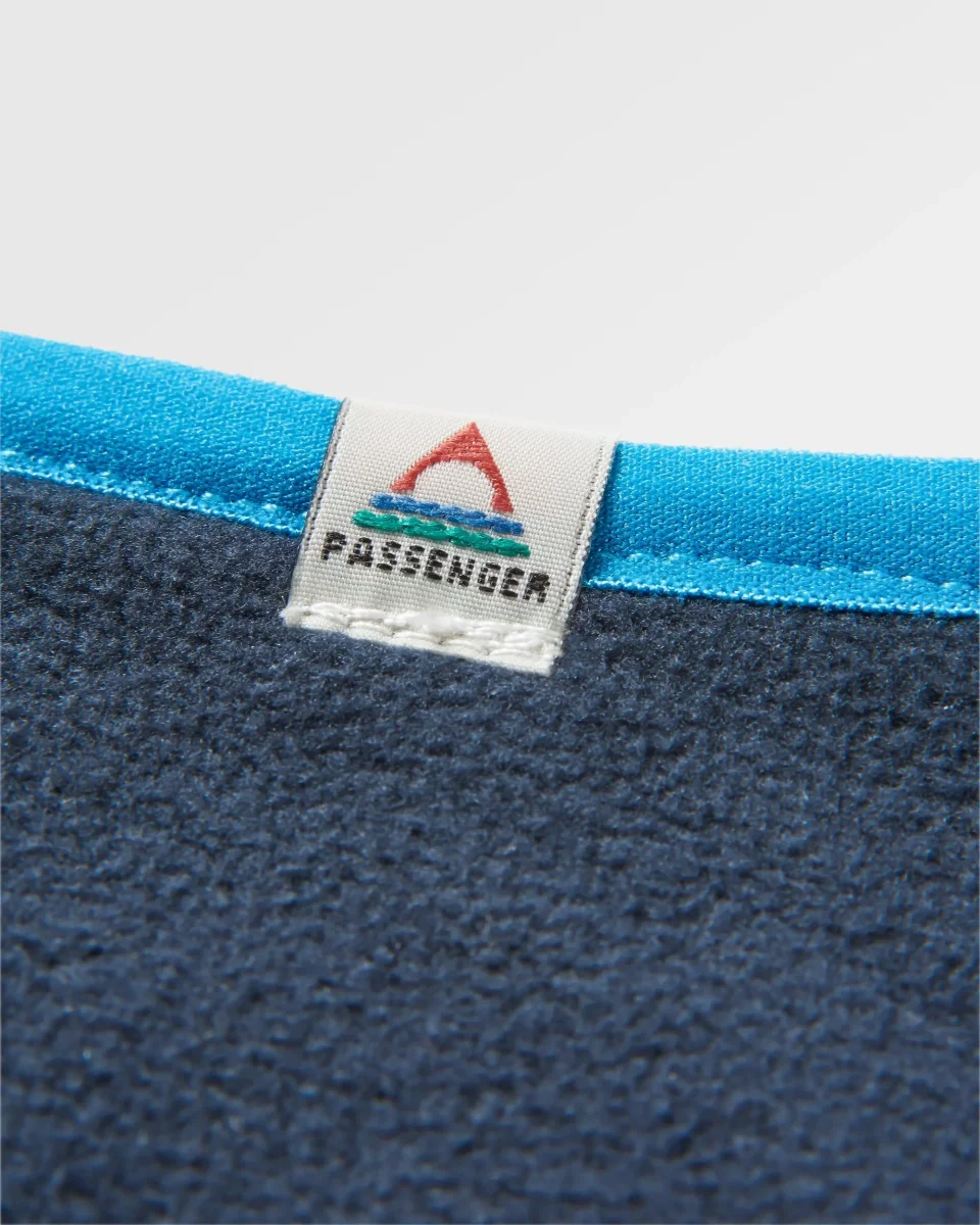 Bandeau en polaire recyclée douillet - Mountain Geo Multi – Image 5