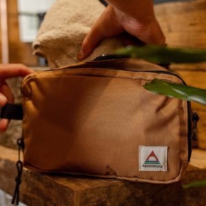 Trousse de Toilette Recyclée Travel - Marron Doré