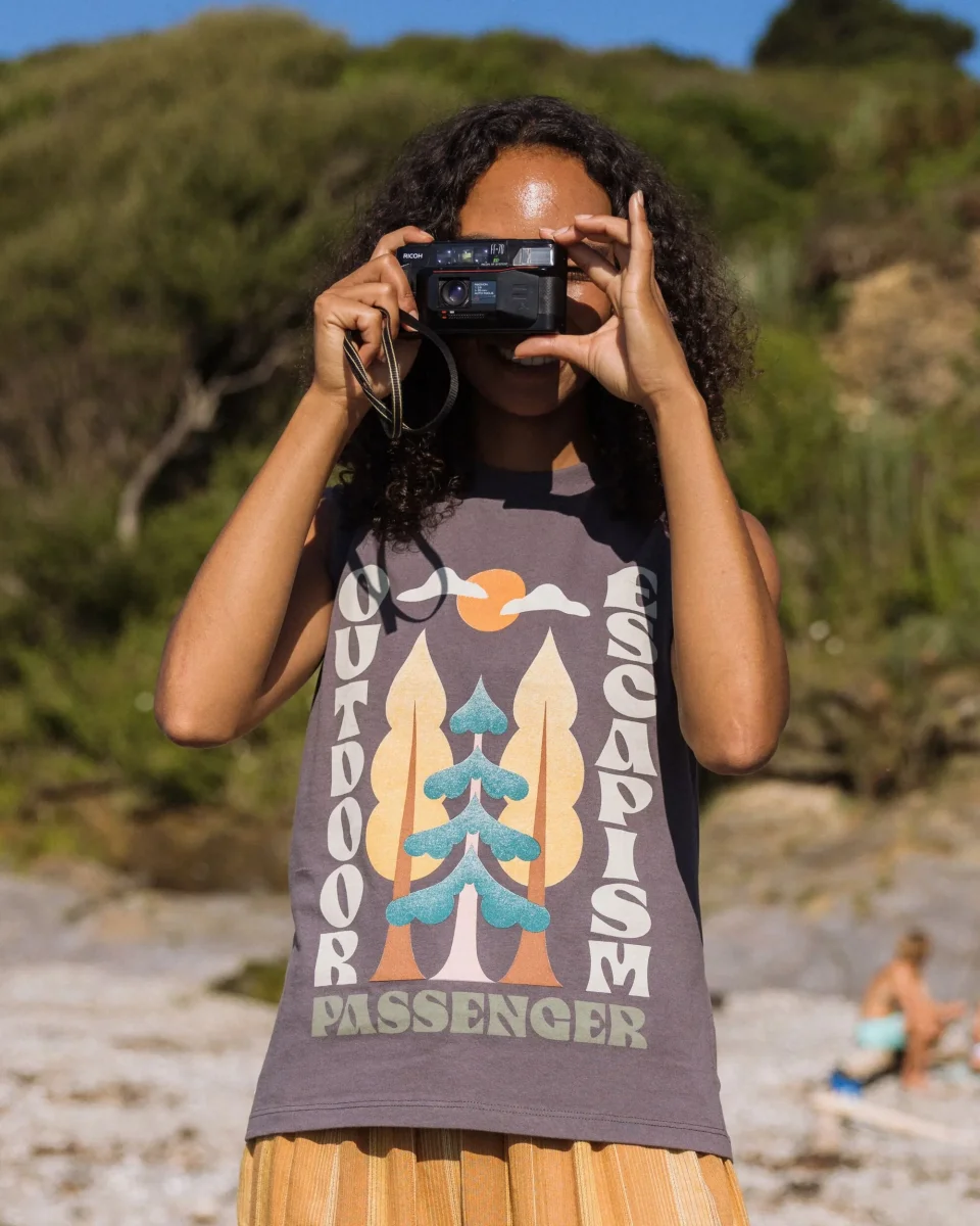 Haut en Coton Recyclé Tall Pines - Charcoal – Image 3