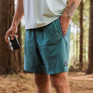 Knp3iGc1byX6jtSp74FXlf2D8okBCeDcxfiMfDFH-YE.jpgv1758034101 Short Polyvalent Traveller - Océan Profond