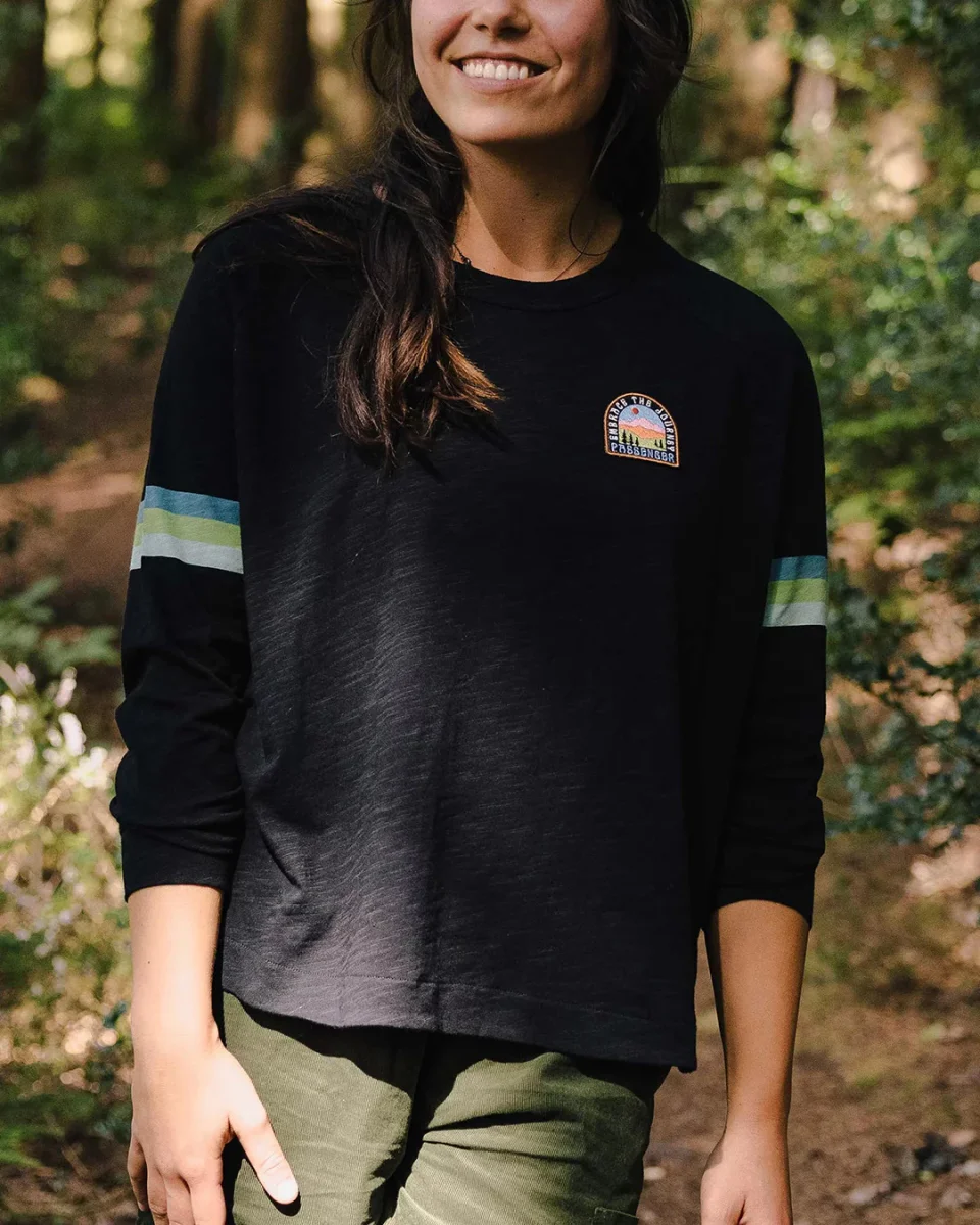 T-shirt manches longues en coton recyclé Hope - Noir – Image 2