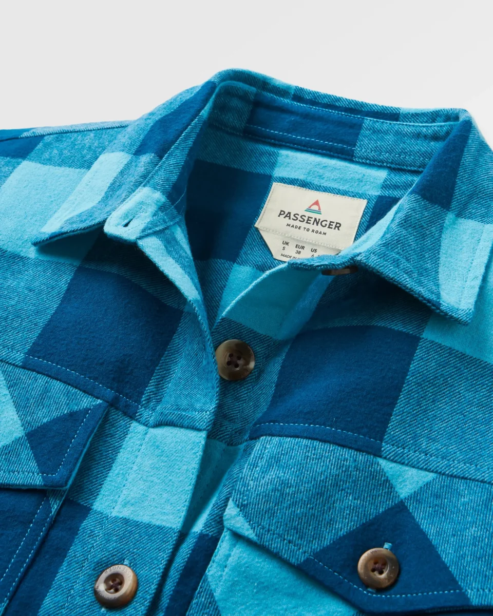 Chemise bio à manches longues Stella - Carreaux bleu rétro – Image 7