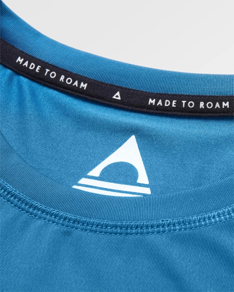 T-shirt recyclé actif toute la journée - Bleu Acier – Image 2