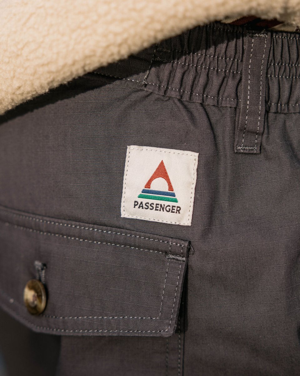 Pantalon intemporel - Charcoal – Image 3