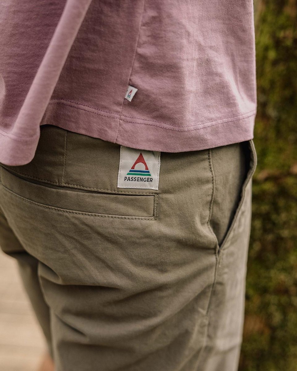 Short en coton bio 365 - Olive poussiéreuse – Image 6