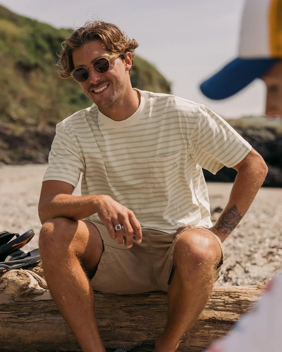 T-shirt coupe décontractée en coton recyclé Zen - rayé vert pomme – Image 6