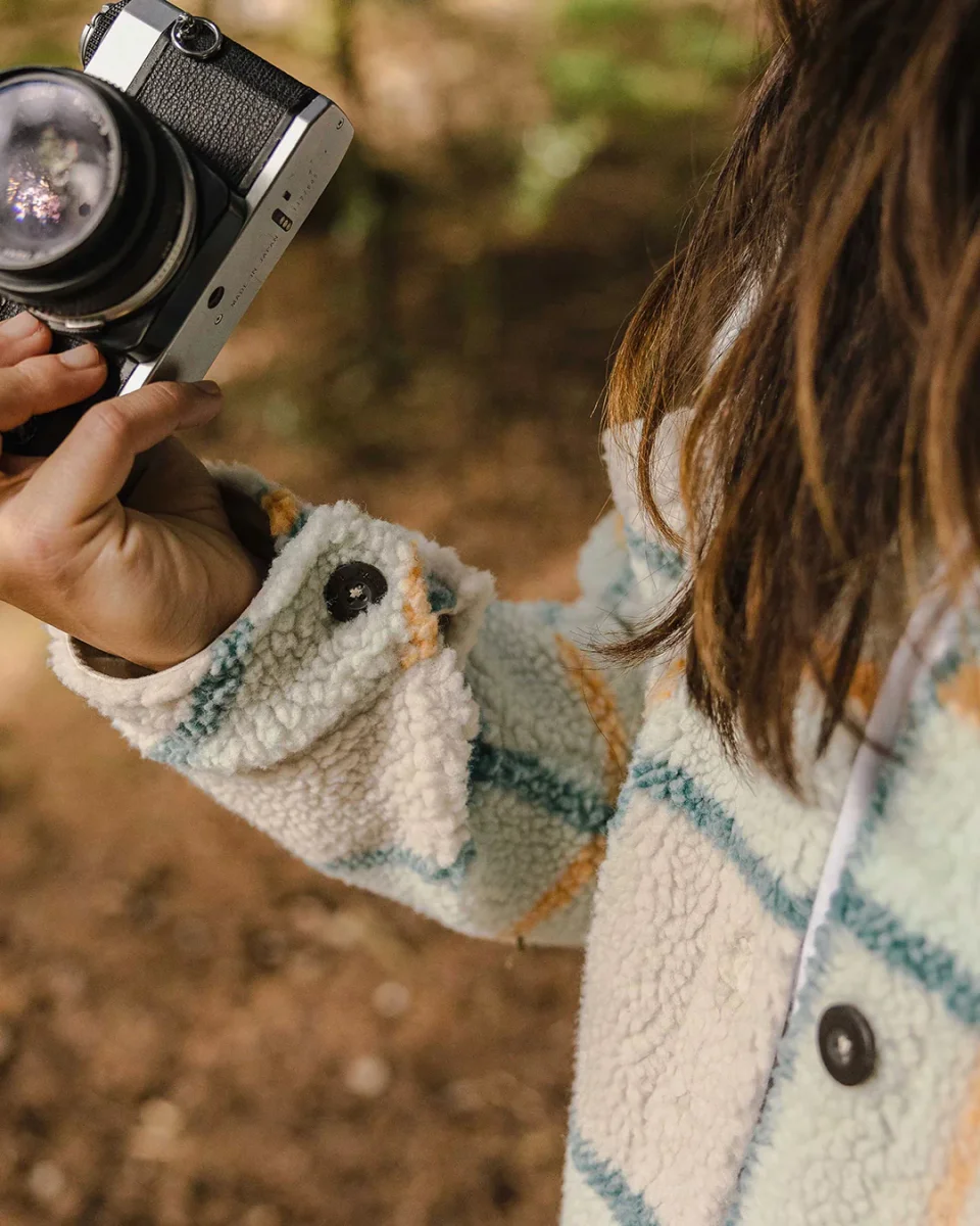 Chemise en Sherpa Recyclé Teint Olympus - Surf Spray Check – Image 5