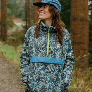 YvKRivgFo1gR5njtpL4wh_MaFJdj_imkVt61Sjz3TuU.jpgv1756620500 Anorak Coupe-vent Recyclé Viento - Abstract Seaweed Pistachio