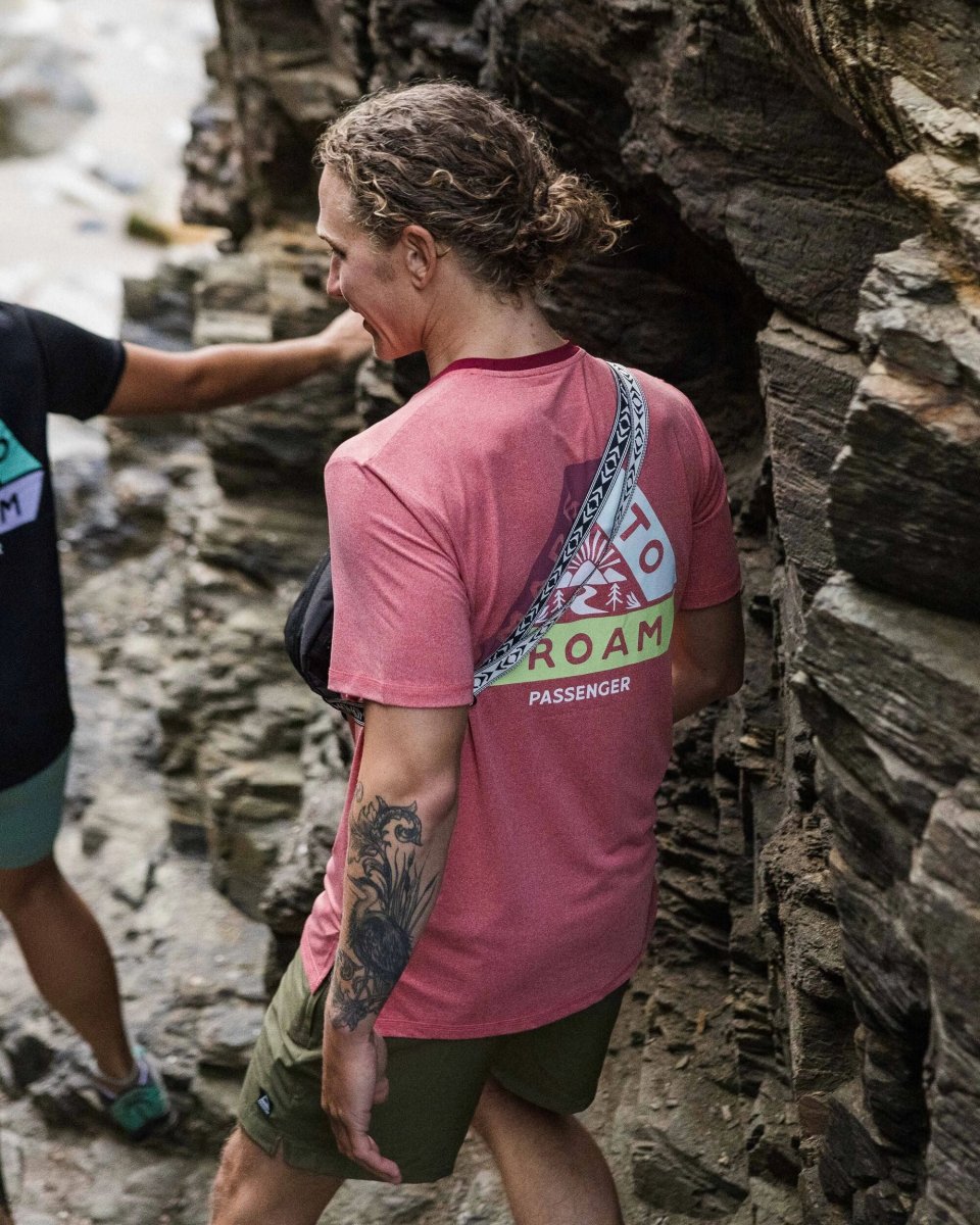 T-shirt classique recyclé actif - Rouge minéral chiné – Image 9