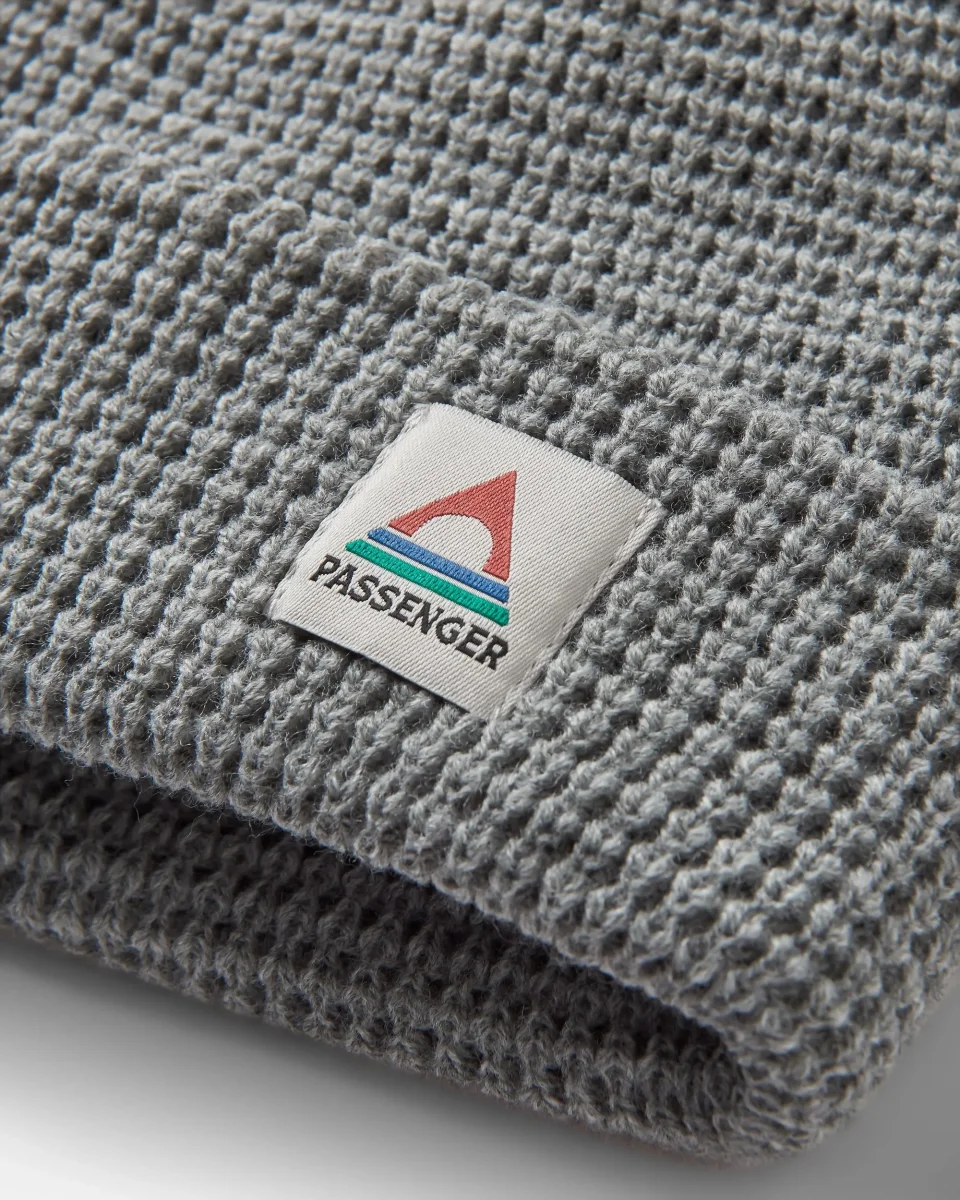 Bonnet en maille recyclée à double couche Moss - Gris Marl – Image 5