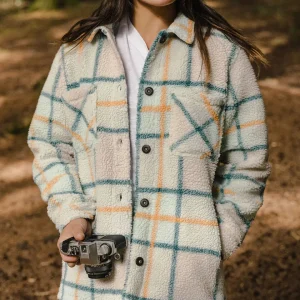 eaJH1ygkfHcIppkmUdvURKpkQhAIT-ccIB1Ulv9uDBI.jpgv1714137597 Chemise en Sherpa Recyclé Teint Olympus - Surf Spray Check