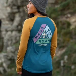 T-shirt à Manches Longues Actif River Recycled - Ocre Poussiéreux/ Bleu Corsaire