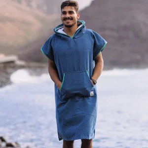 is2OOINL2Ulr1SpgXRWZoeJ0VVy2D-0yOz58K40HGyE.jpgv1756475692 Poncho en Serviette Recyclée Tulum - Denim Foncé