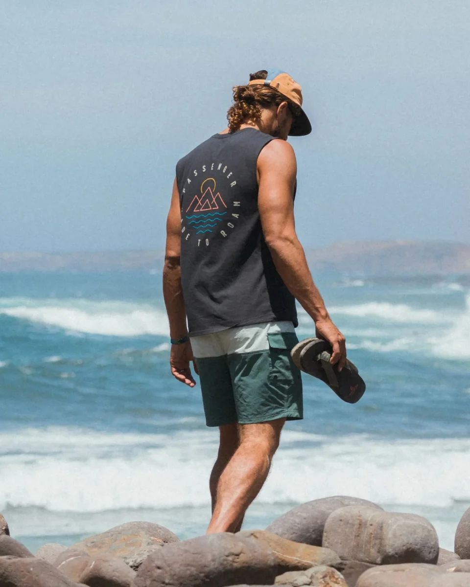 Gilet en coton recyclé Escapism - Noir – Image 3