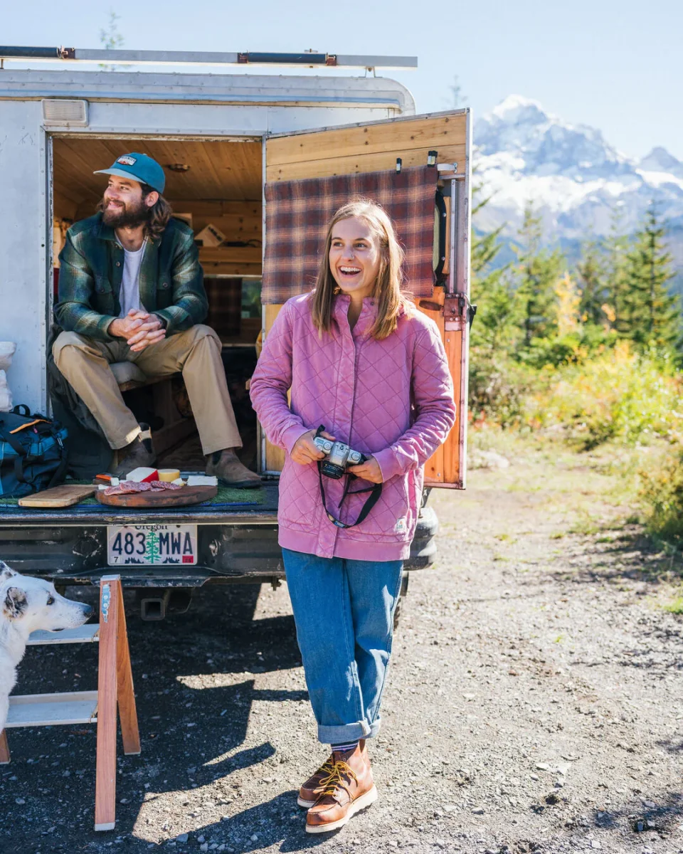 Hoodie matelassé recyclé Clementine à boutons-pression - Mauve Haze – Image 3