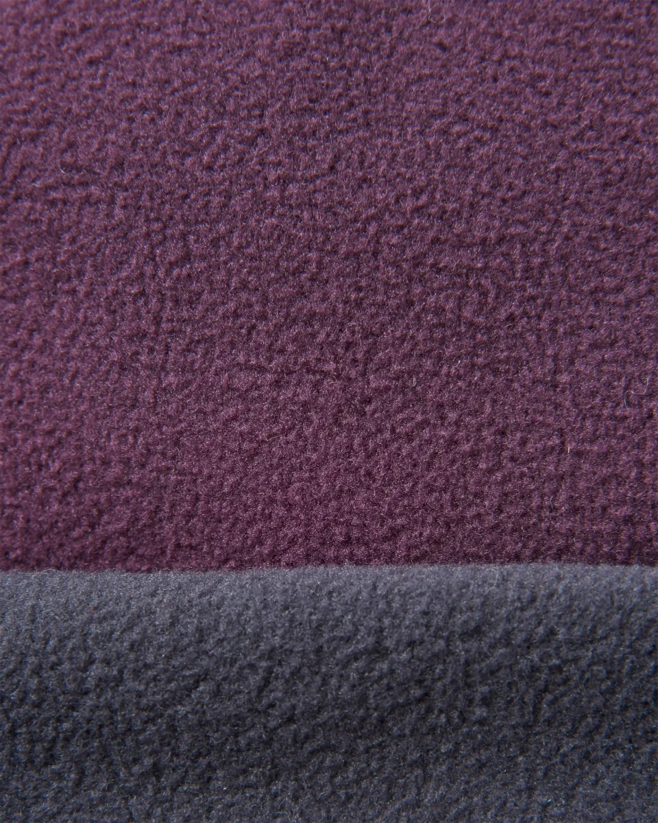 Bonnet en polaire recyclée Set Off - Deep Plum/Charcoal – Image 2