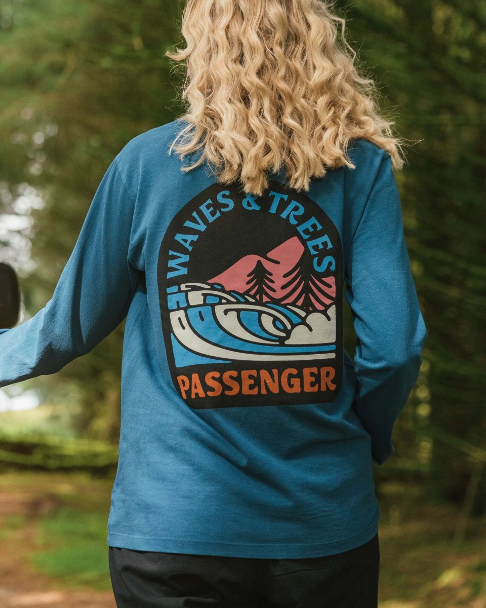 T-shirt manches longues en coton recyclé Waves & Trees - Tidal Blue – Image 4