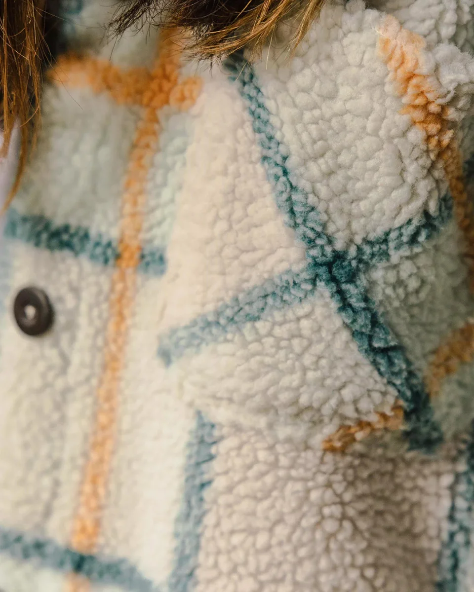 Chemise en Sherpa Recyclé Teint Olympus - Surf Spray Check – Image 2