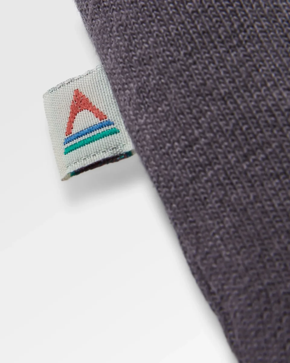 T-shirt en Coton Recyclé Guided - Noir Charbon – Image 7