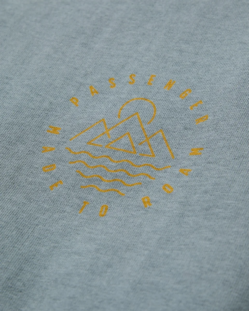 T-shirt en coton recyclé Escapism - Gris orageux – Image 3